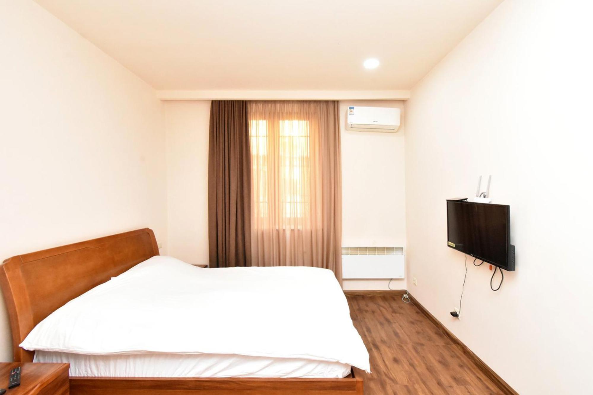 Yars Apartments Yerevan Exterior photo